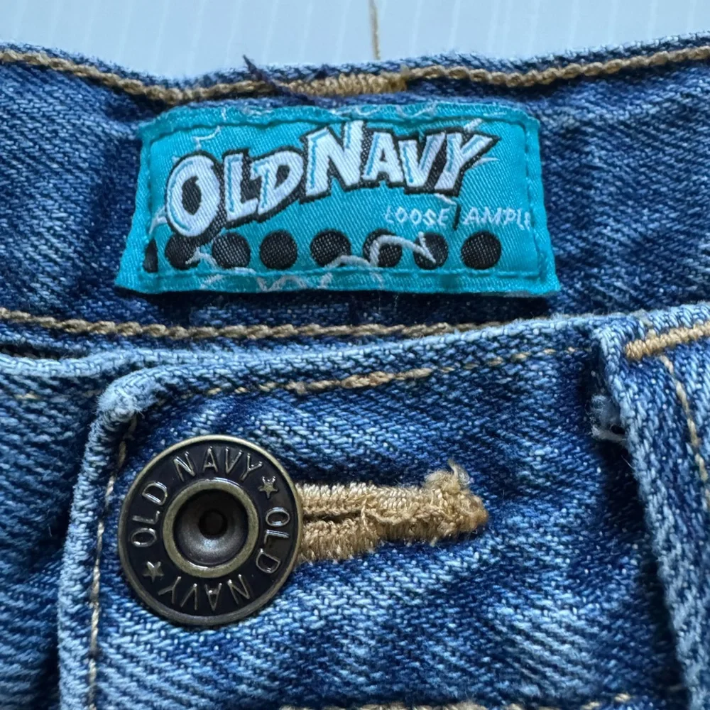 Old Navy boys loose fit blue jeans.  Size 8